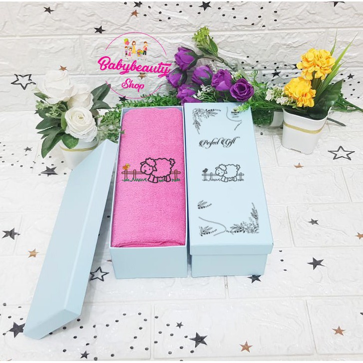 

Souvenir weeding , KADO , GIFT