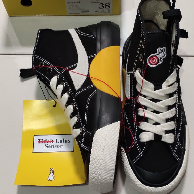 SEPATU COMPASS FR V2