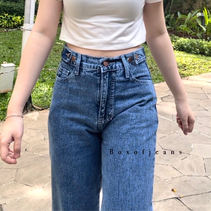 Boxofjeans - Summer Highwaist Loose Jeans - SNOW BLUE