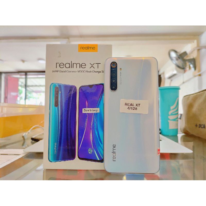 REALME XT SECOND RAM 4 GB ROM 128 GB GARANSI RESMI