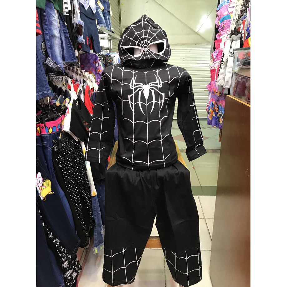 Spiderman hitam