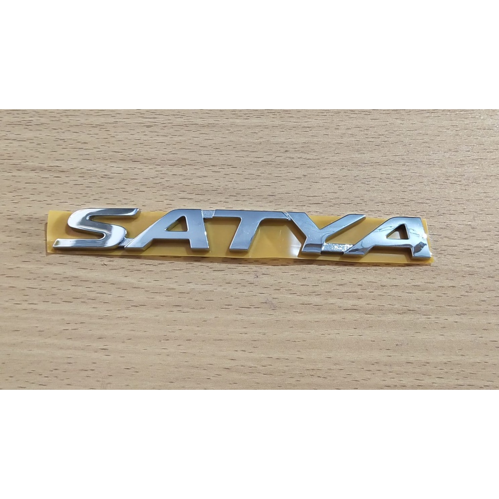 Emblem Logo Mobil Tulisan Satya Original