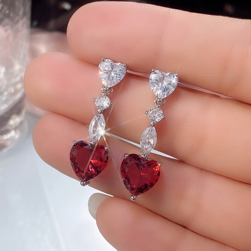 Anting Juntai Bentuk Hati Bahan Cubic Zirconia Warna Hijau Zaitun Untuk Wanita