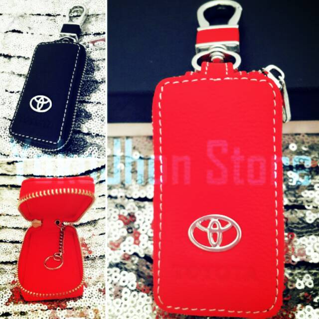 Gantungan Kunci Mobil Kulit TOYOTA