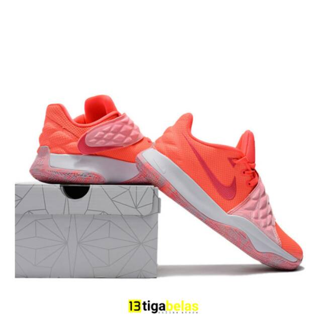 hot punch kyrie 4 low