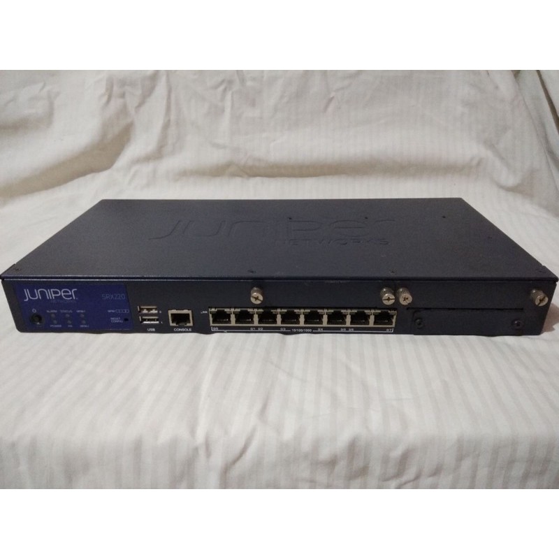 Juniper SRX220 Services Gateway