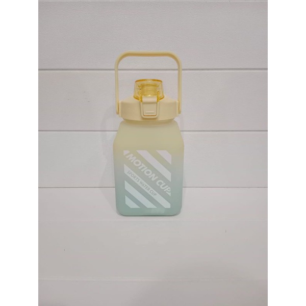 0TERBARU BOTOL MINUM KOTAK GRADASI -UK 1500 PLUS STIKER &amp;TALI PANJANG