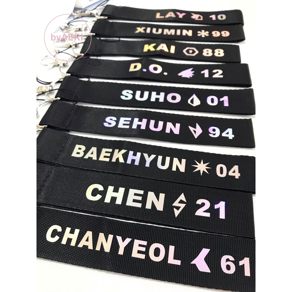 EXO HOLOGRAM KEYTAG/ STRAP (FREE tali gantungan Lightstick/ HP) EXO KPOP HOLOGRAM STRAP