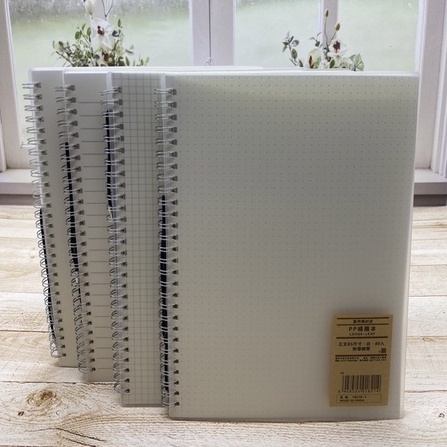 

Ring Book Notebook B5 80 Lembar