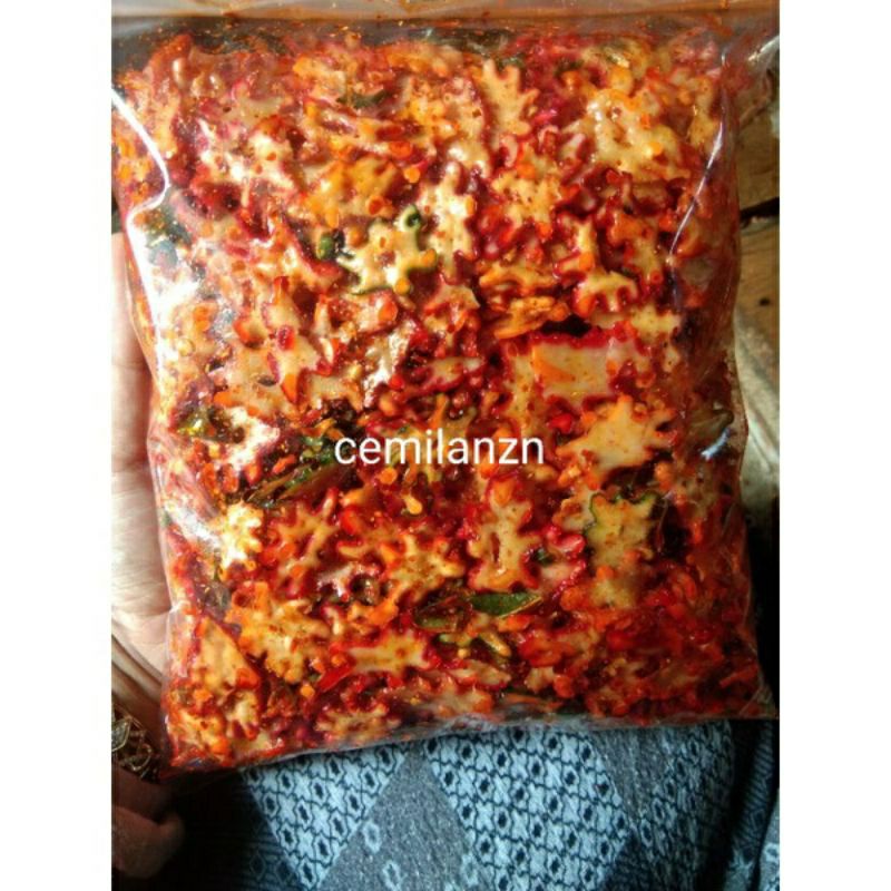 

Kerupuk seblak bintang pedas gurih 200grm