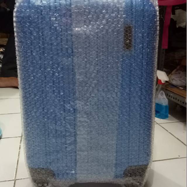

Bubble wrap pembungkus koper