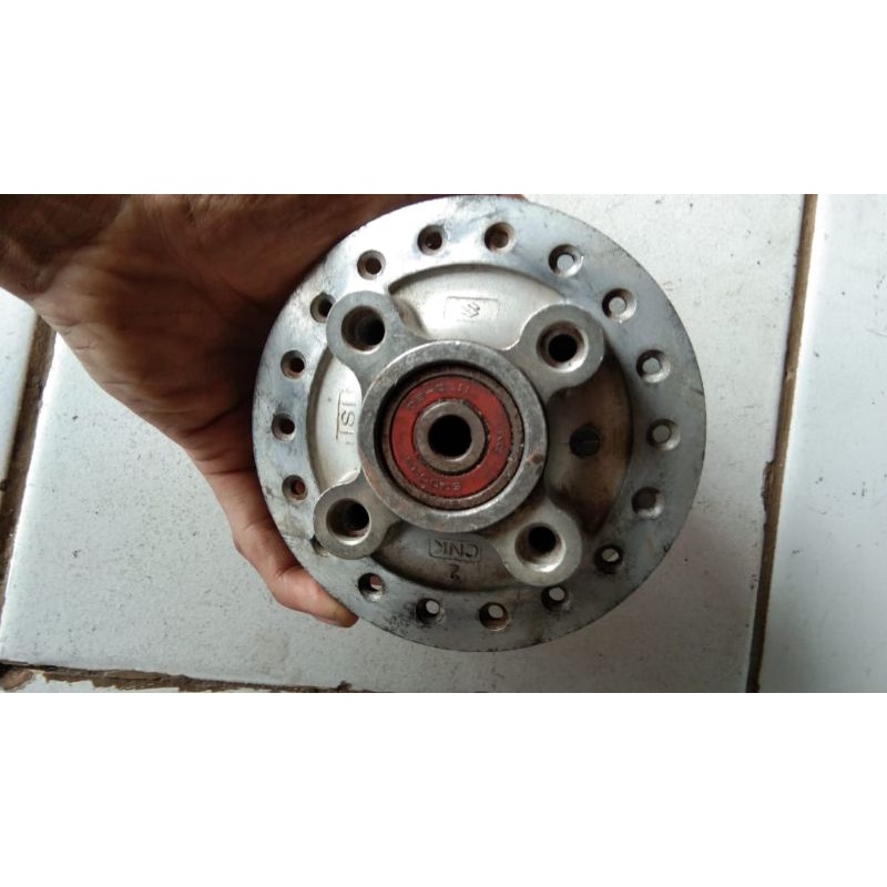 tromol depan shogun 125