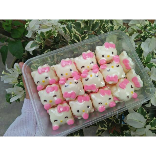 

Coklat praline / karakter Hello kitty