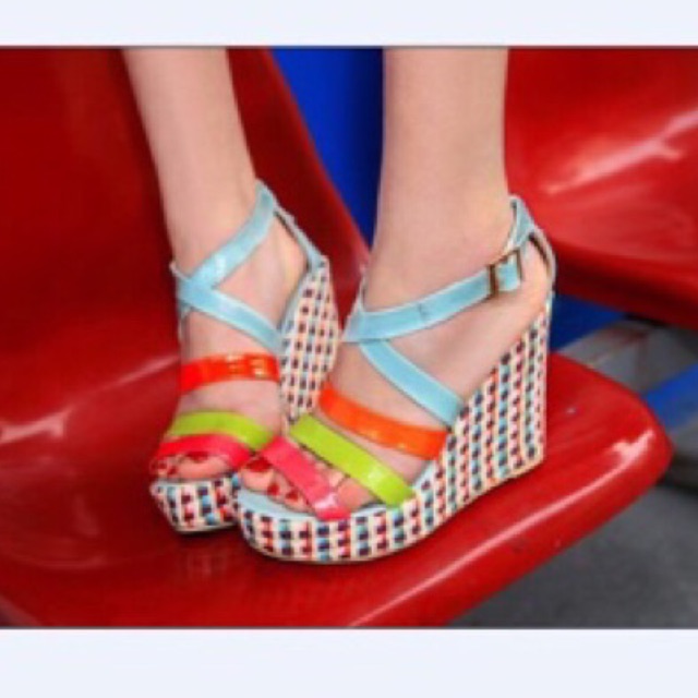 Sepatu Wedges Wanita Import Korea