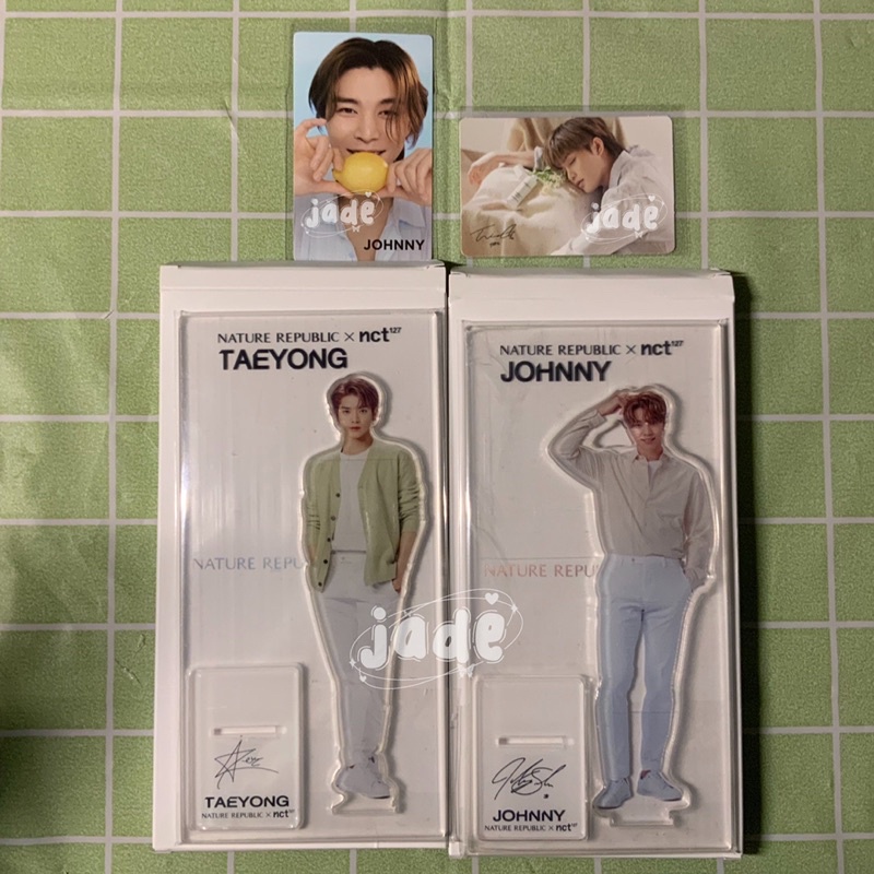 Merch Nature republic x NCT 127 (acrylic standee johnny taeyong, pc photocard johnny taeil, postcard