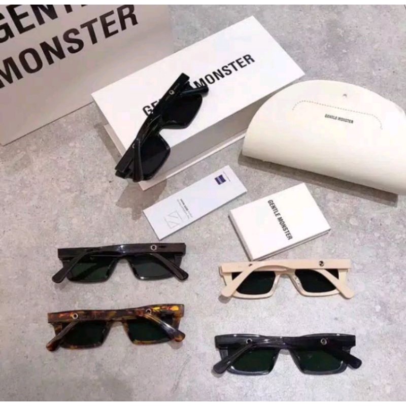 kacamata hitam import UV wanita