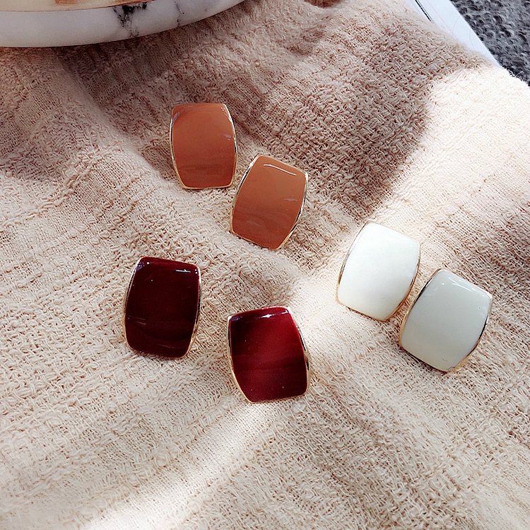 Anting Bentuk Kotak Geometris Burgundy Untuk Wanita Aksesoris vintage Korea