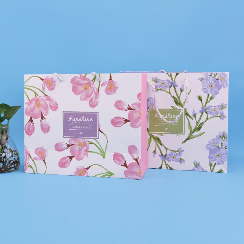 

Sunshine Flower Fancy Paper Bag (Kantong Kertas Serba Guna)