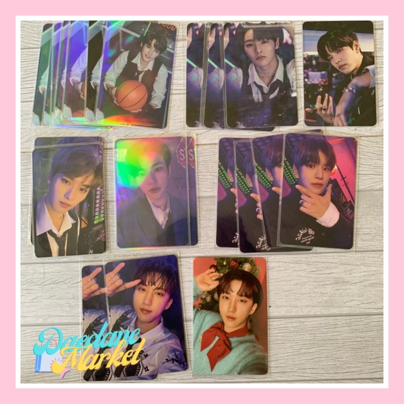 READY STOCK • STRAY KIDS CHRISTMAS EVEL PHOTOCARD HYUNJIN SEUNGMIN CHAN LEE KNOW FELIX HAN