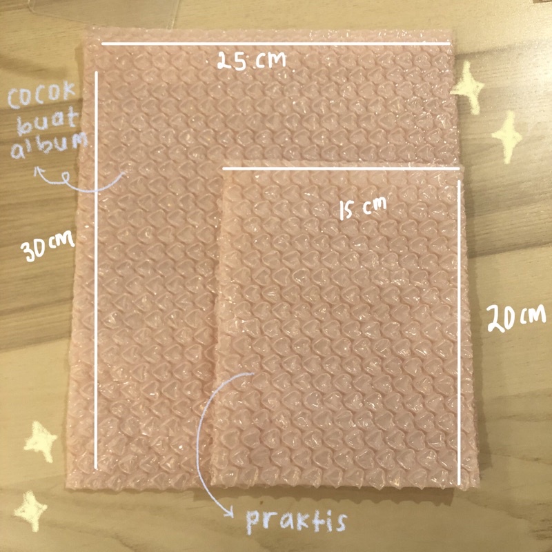 

[ ready stock ] bubblewrap love shape - cutting bubblewrap bubble wrap motif love pink and blue packing