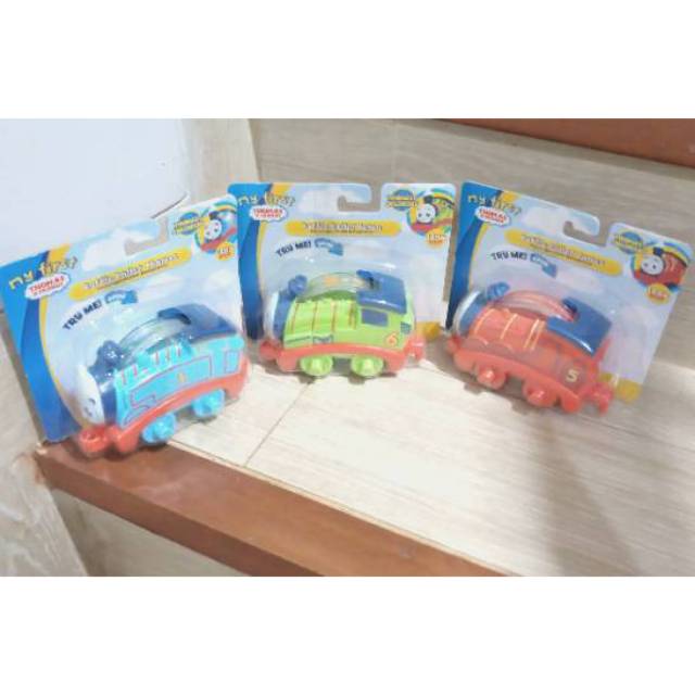 Rattle roller thomas percy james