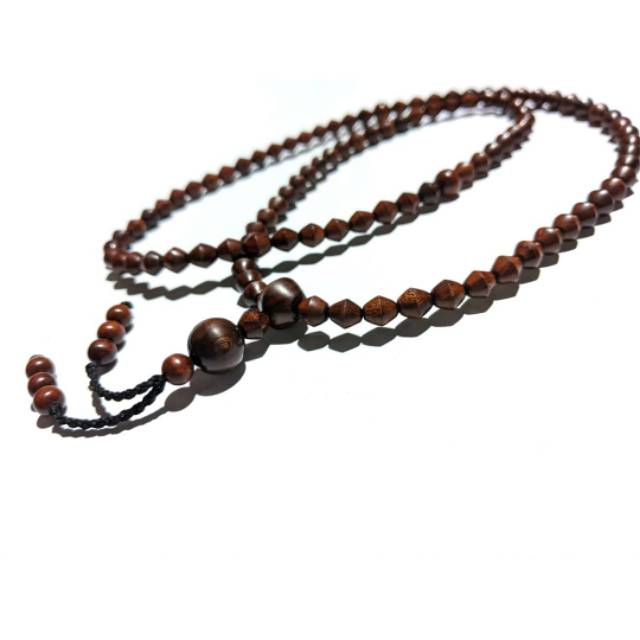 Tasbih kayu stigi model kalung segitiga