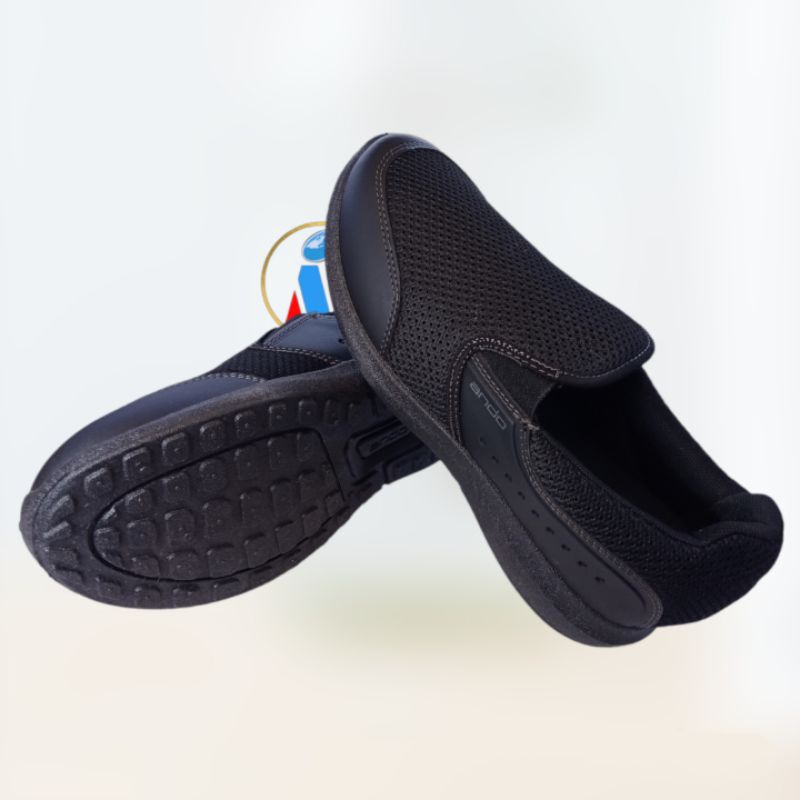 Sepatu Sekolah Pantofel ANDO ARKA/VALEN Slip On Hitam Polos