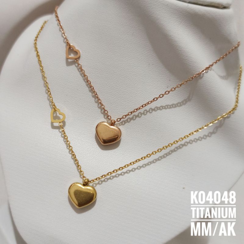 Kalung Titanium Love warna Gold K04048