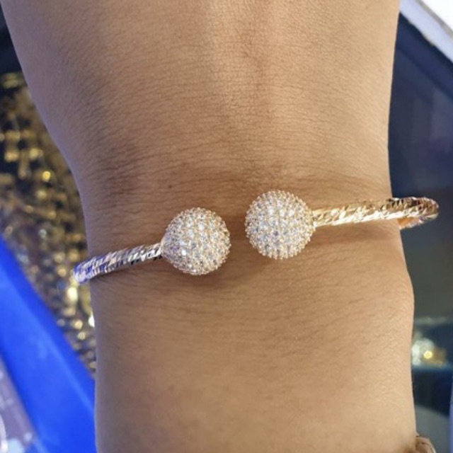 gelang dior tinju twister