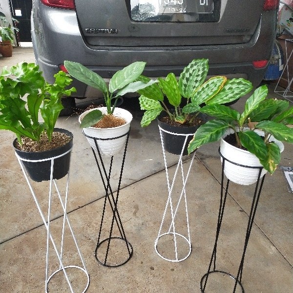 STANDING PLANTER SILANG / standing POT SILANG BESAR