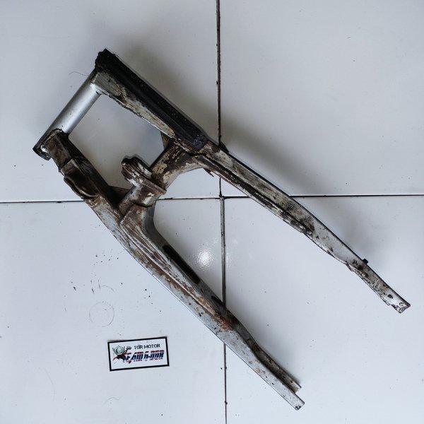rear arm comp swing arem arm capitan udang roda belakang ori original yamaha vixion old 3C1 copotan 