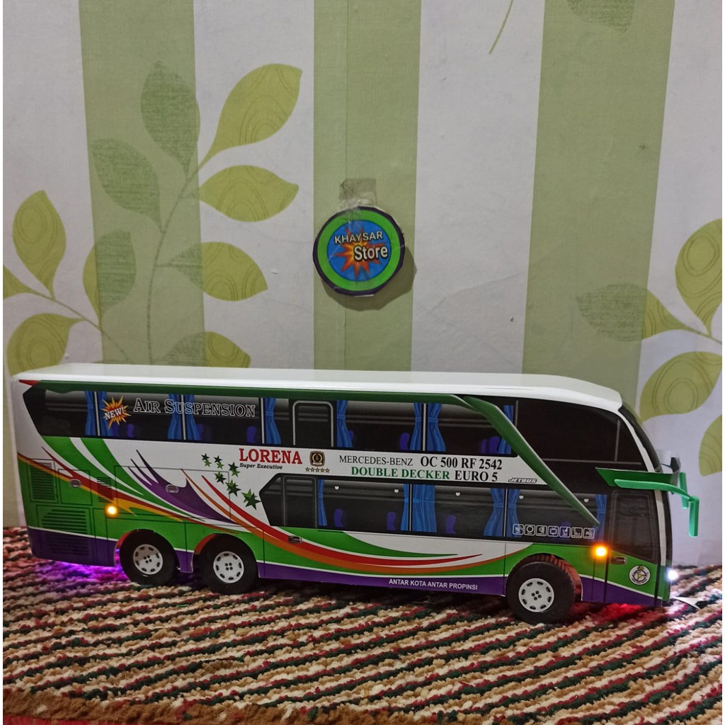 miniatur Bus bis /mainan bus bis Lorena Double decker + Lampu