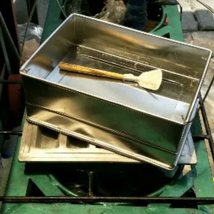 tutup cetakan kue balok pakai arang