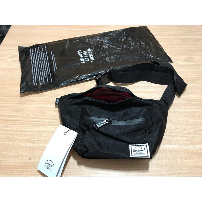 waistbag / waistpack herschel black