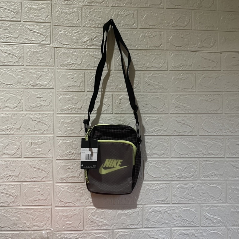 Tas Slempang kecil / Small Bag NIKE Heritage 2.0 ORIGINAL