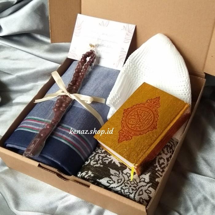 

Hampers | Hampers Untuk Cowok Hadiah Paket Ibadah Kado Wisuda Hadiah Ulang Tahun