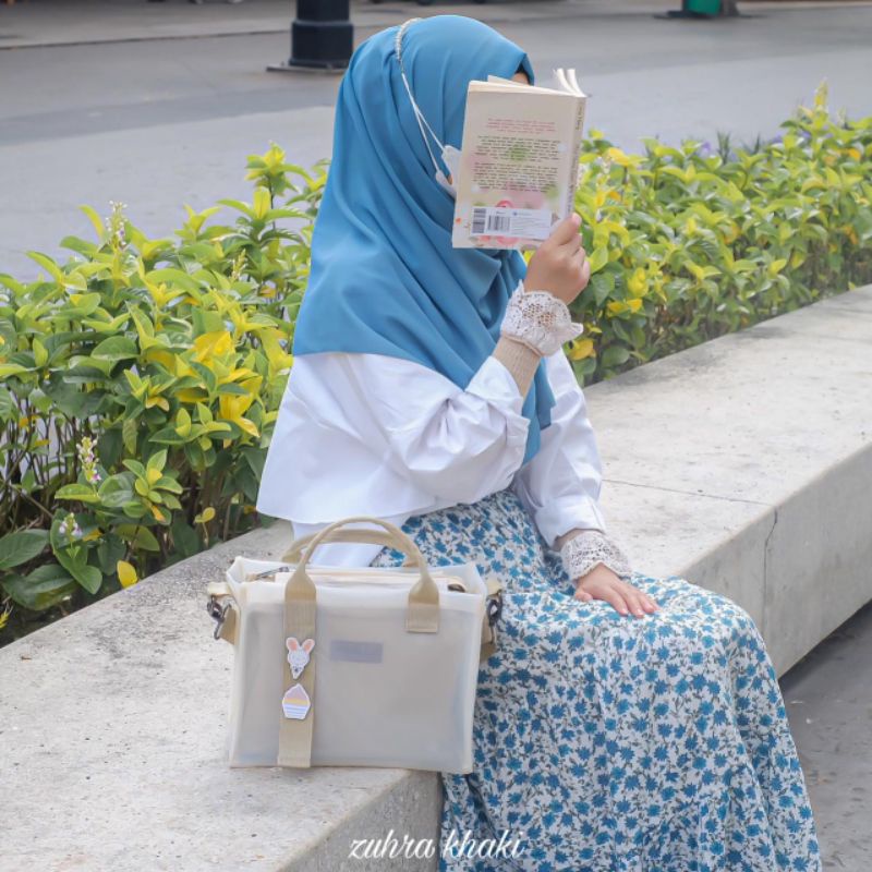 Zuhra White Clear PVC Transparant Bag