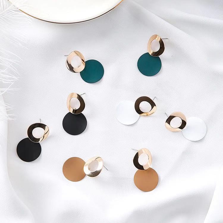 Anting Tusuk Gantung Boho Vintage Bentuk Geometri Hollow untuk Wanita