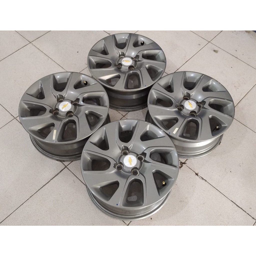 Velg Bekas Original Mobil Chevrolet SPINT Ring 15 Lubang 4X100 GREY Untuk Mobil Jazz Brio Agya Calya