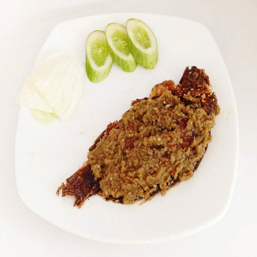 

Nila Presto Rica - Rica Dijamin 100 % HALAL, Pedasnya Mantap dan Sedaaap.........