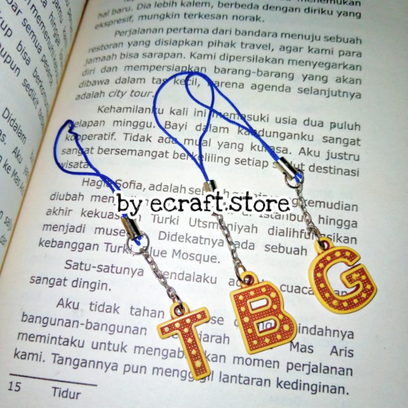 Strap Hp Gantungan Kunci Tas dll Request Custom Inisial Huruf Nama Depan Coklat Kayu Warna Biru Elek