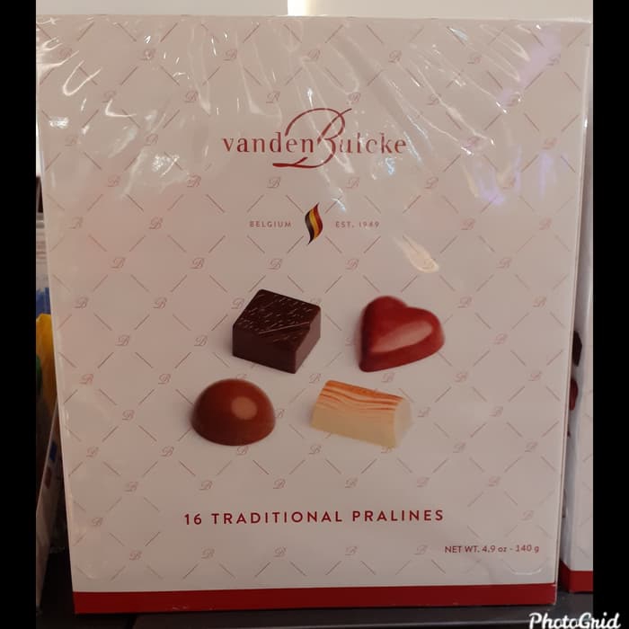 

Vanden Bulcke Pralines Chocolate-Chocolate Import