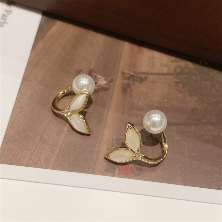 Anting Mutiara Fishtail Untuk Wanita Aksesoris fashion Korea