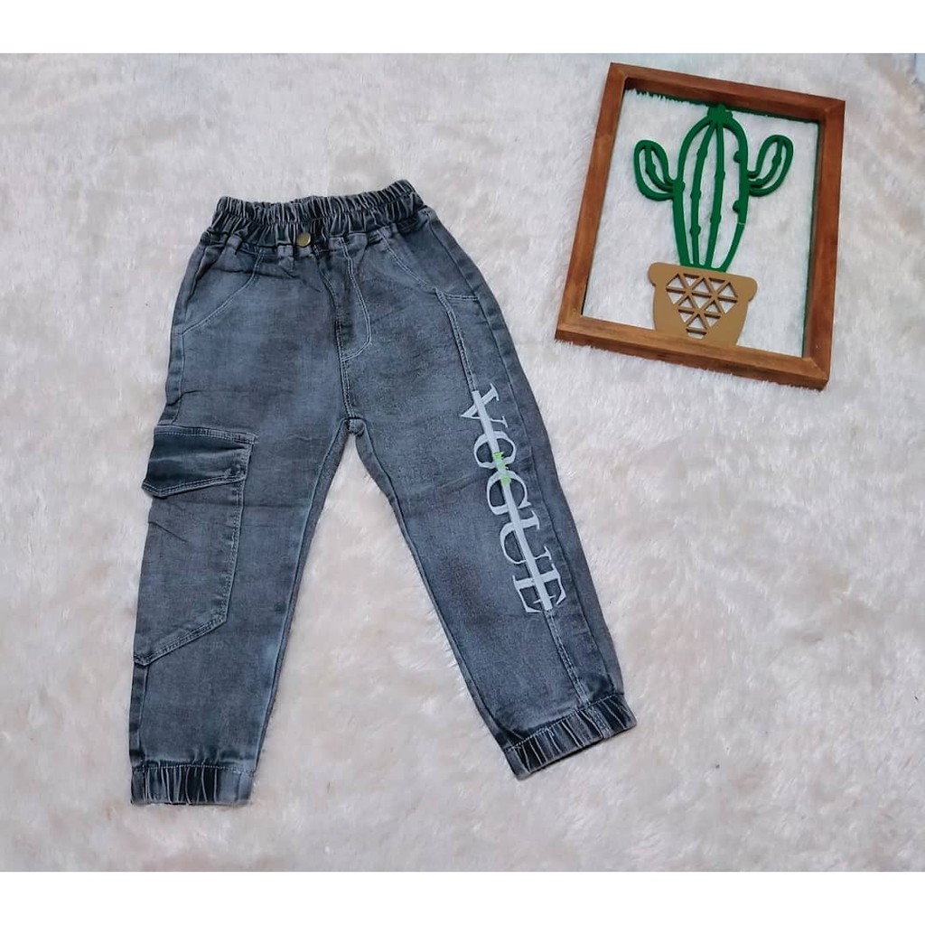 Joger levis logo bordir