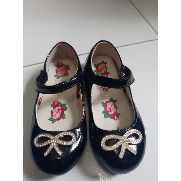 Preloved sepatu anak Gucci made in italy insole 16.5 cm