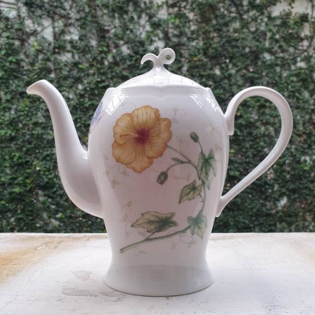 Teko Tinggi St James