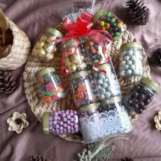 

Parcel Hampers Coklat - Kue Lebaran