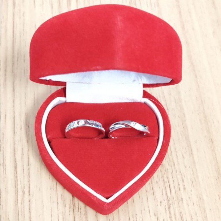 Kotak Box Love Bludru Beludru Perhiasan Cincin