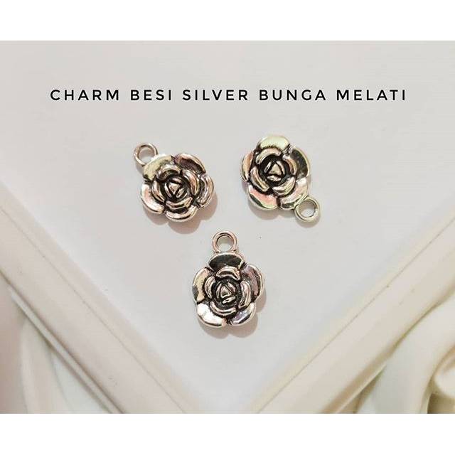 Charm besi silver bunga melati