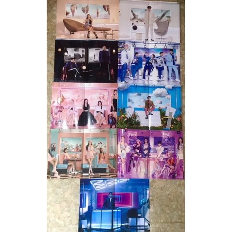 Folded Poster SMCU ~ 2021 Winter SMTOWN SMCU EXPRESS